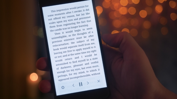 Reading E-book on the Smartphone