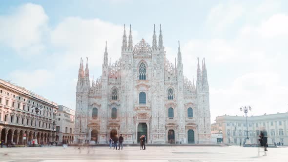 Milan Cathedral (Duomo) Timelapse
