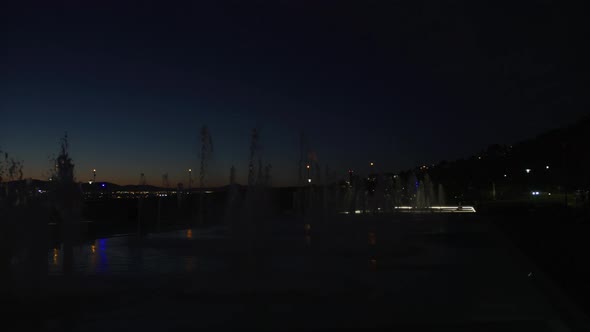 Night view of Fontaine Du Quai Paquet