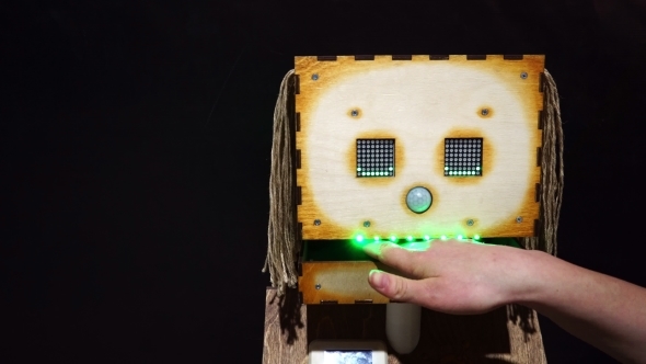 Robot Predictor Scans a Person's Hand in the Mouth