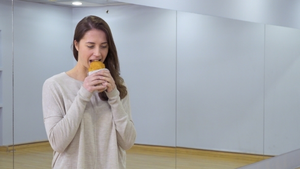 Young Girl Knocked Out a Fried Pie From Friend's Hand and Give Her a Celery