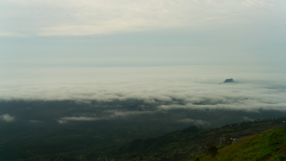 Fog Mountain