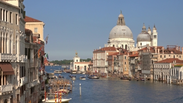 Grand Canal and Basilica Santa Maria Della Salute