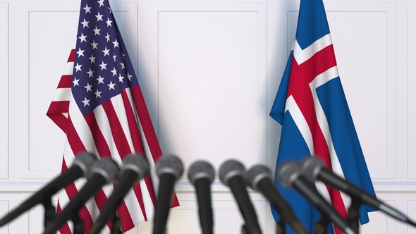 Flags of the USA and Iceland at International Press Conference alt