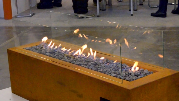 Modern Bio Fireplot Fireplace on Ethanol Gas. Smart Ecological