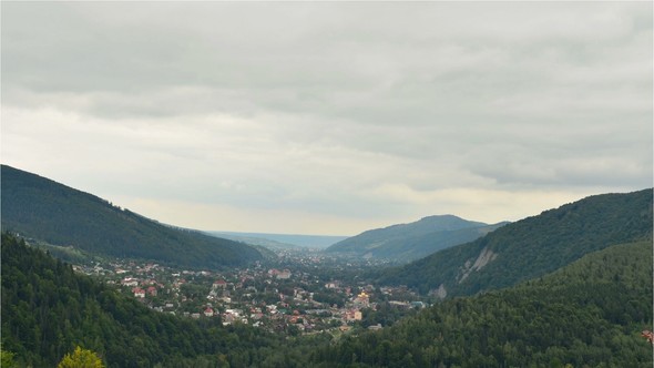 The Movement of Clouds Over Mountains