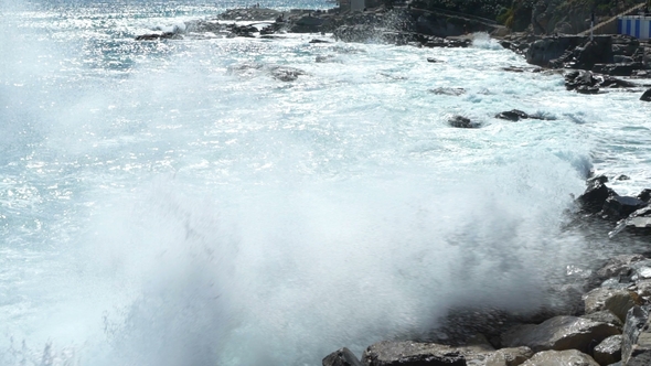 Huge Waves Break on the Coastal Cliffs