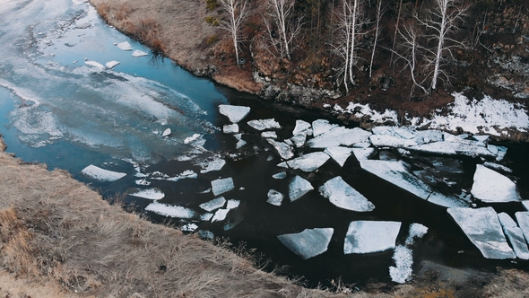 Huge Pieces of Ice on the River During the Ice Debacle