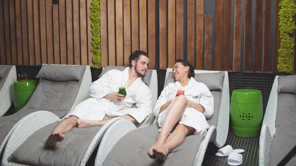 Two Lovers Spending Time in the Wellness Center. Healthy Lifestyle.