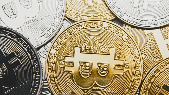 Bitcoins Rotating on Bills of 100 Dollars