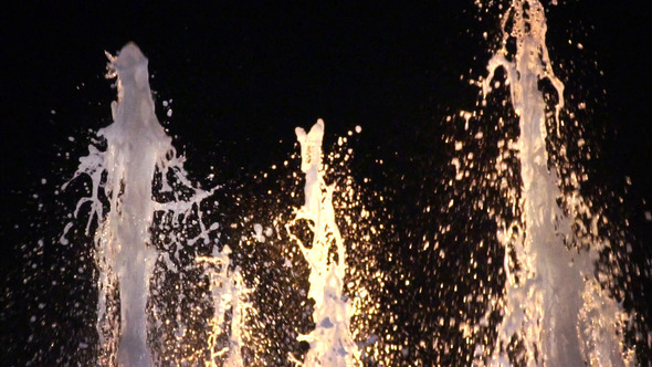 Fountain Splashes