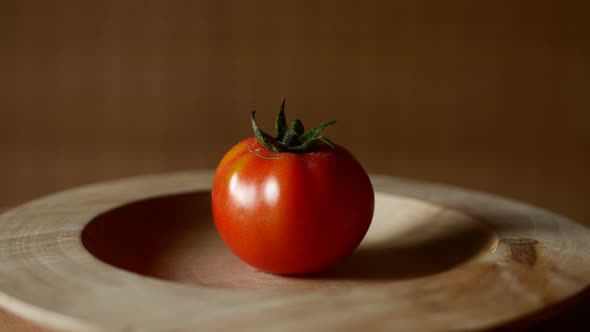 Tomato Rotating