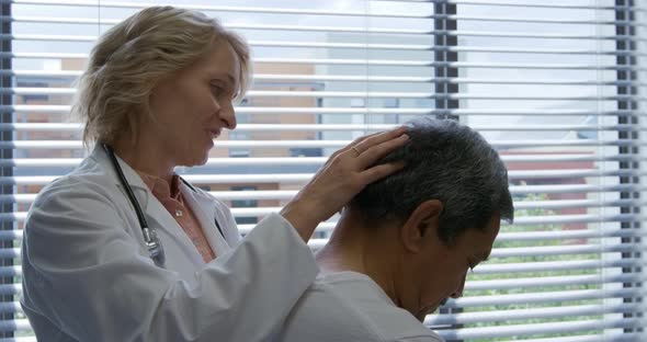 Physiotherapist at work in a hospital alt