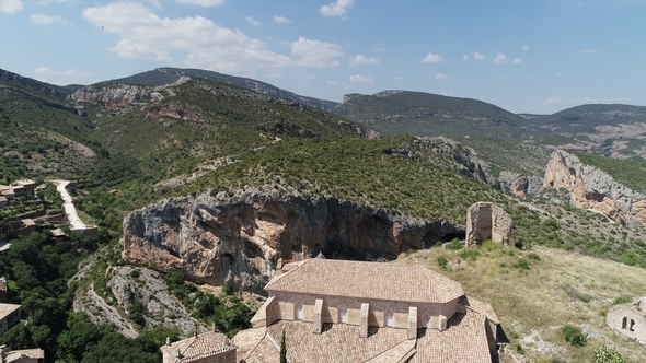 Collegiate Castle of Santa Maria La Mayor Alquezar Huesca Spain