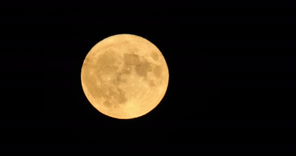 The Super full moon in the french sky