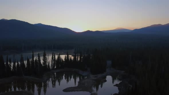 Sunrise at Sparks Lake Oregon