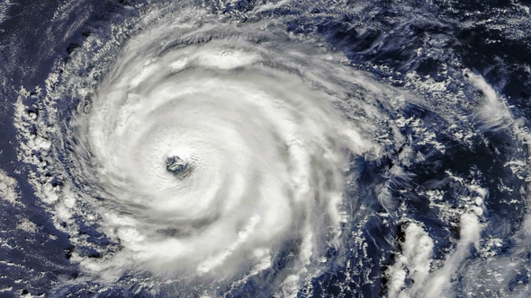 Hurricane Storm Tornado alt