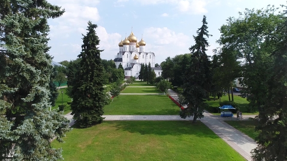 Assumption Cathedral in Yaroslavl Fly Through the Park