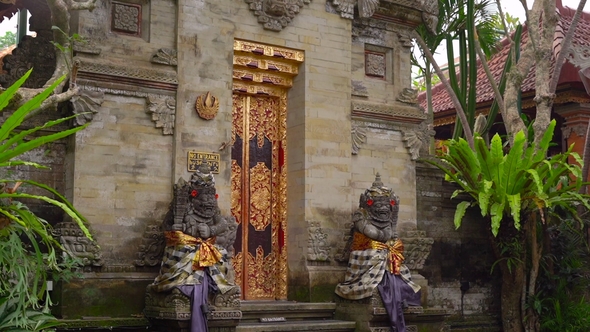 Steadycam Shot of the Puri Saren Royal Palace, Ubud