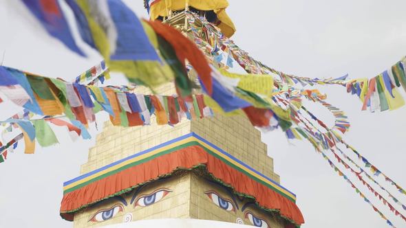 The Biggest Stupa Boudhanath in Kathmandu Valley, Nepal alt