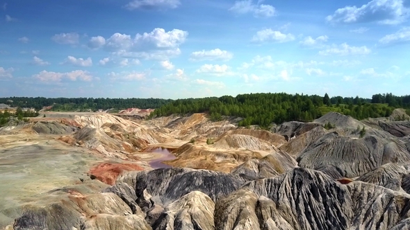 Upper Motion Along Steep Slopes of Clay Quarry