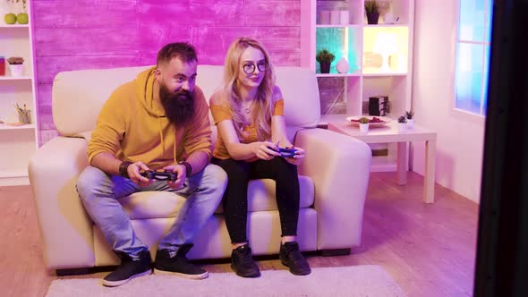 Boyfriend Wins Against His Girlfriend While Playing Video Games