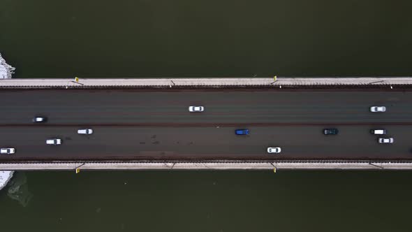 Car Traffic in Winter