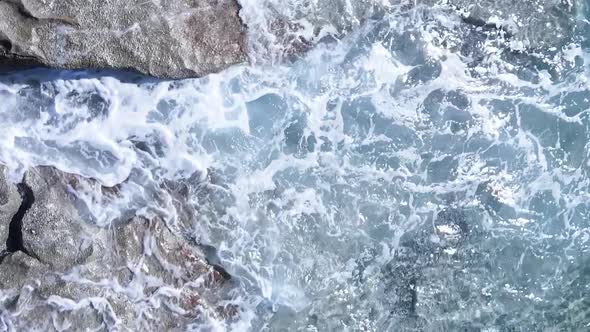 Vertical Video Sea Near the Coast  Closeup of the Coastal Seascape