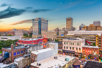 er Beale Street after sunset.
