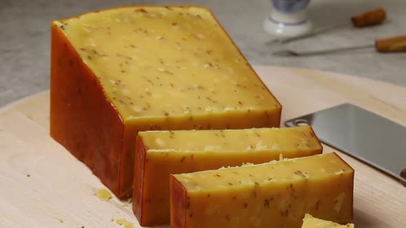  Traditional mature old cumin Dutch cheese