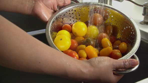 Washing Tomatoes Slow Motion