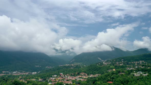 6K Cloud Mountain Hyperlapse 