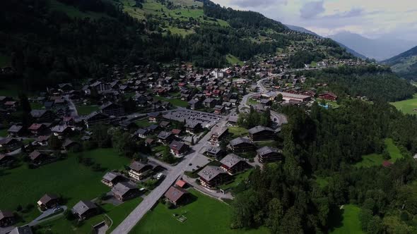 Flight over the village of Champéry