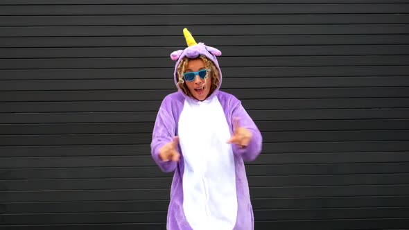 Crazy unicorn mask dance with funny people