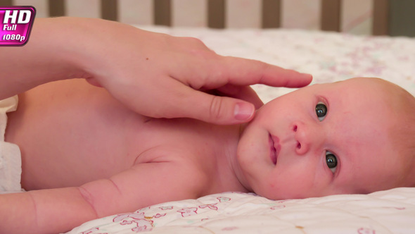 Massage Of The Newborn alt