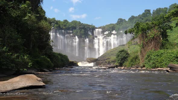 Kalandula Falls river 