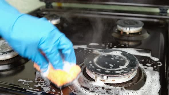 Hand Cleaning Gas Stove Cleaning Kitchen Utensils