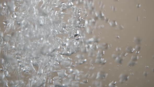 Pouring Water Bubbles