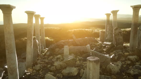 The Ancient Greek Temple in Italy alt