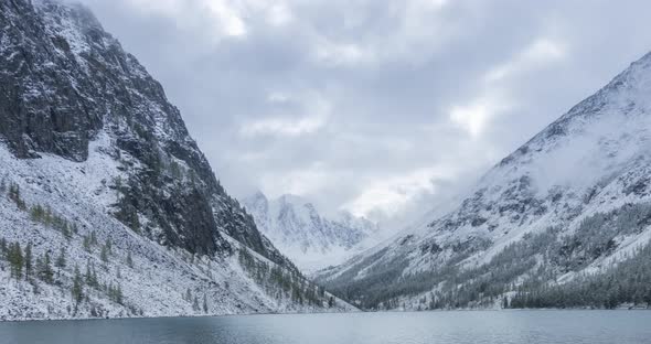 Snow Mountain Lake Timelapse at the Autumn Time