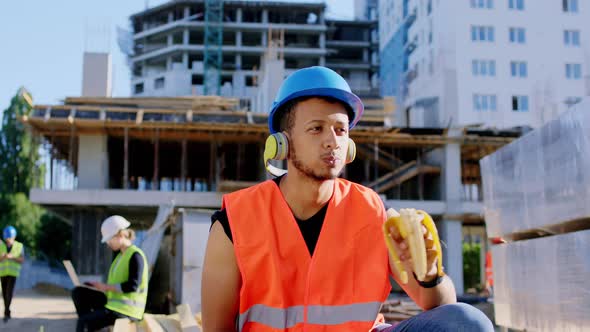 Attractive Afro American Guy Construction Worker