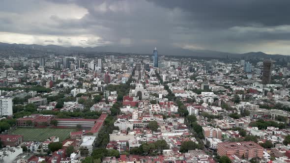 View of a heavy storm above mexico city