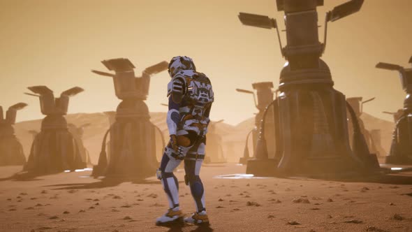 Astronaut Walks on Mars alt