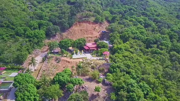 Flycam Moves To Buddhists Temple Saint Statues Pagodas alt