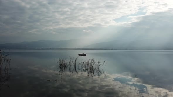 Turkey kocaeli aerial lake reflection light beam 11