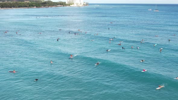 Surfing Down Waikiki Beach 4 K