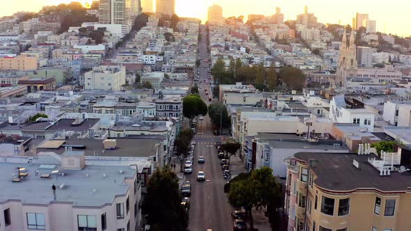Aeria: San Francisco neighborhood streets, drone view
