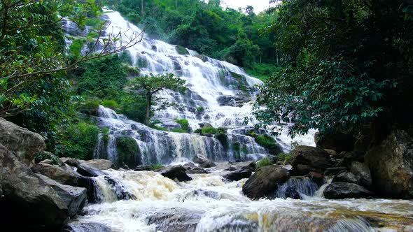 Maeya Waterfall in Chiang Mai Thailand