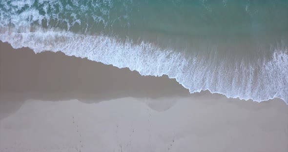 Getting into the beach from above