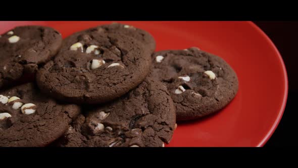 Cinematic, Rotating Shot of Cookies on a Plate - COOKIES